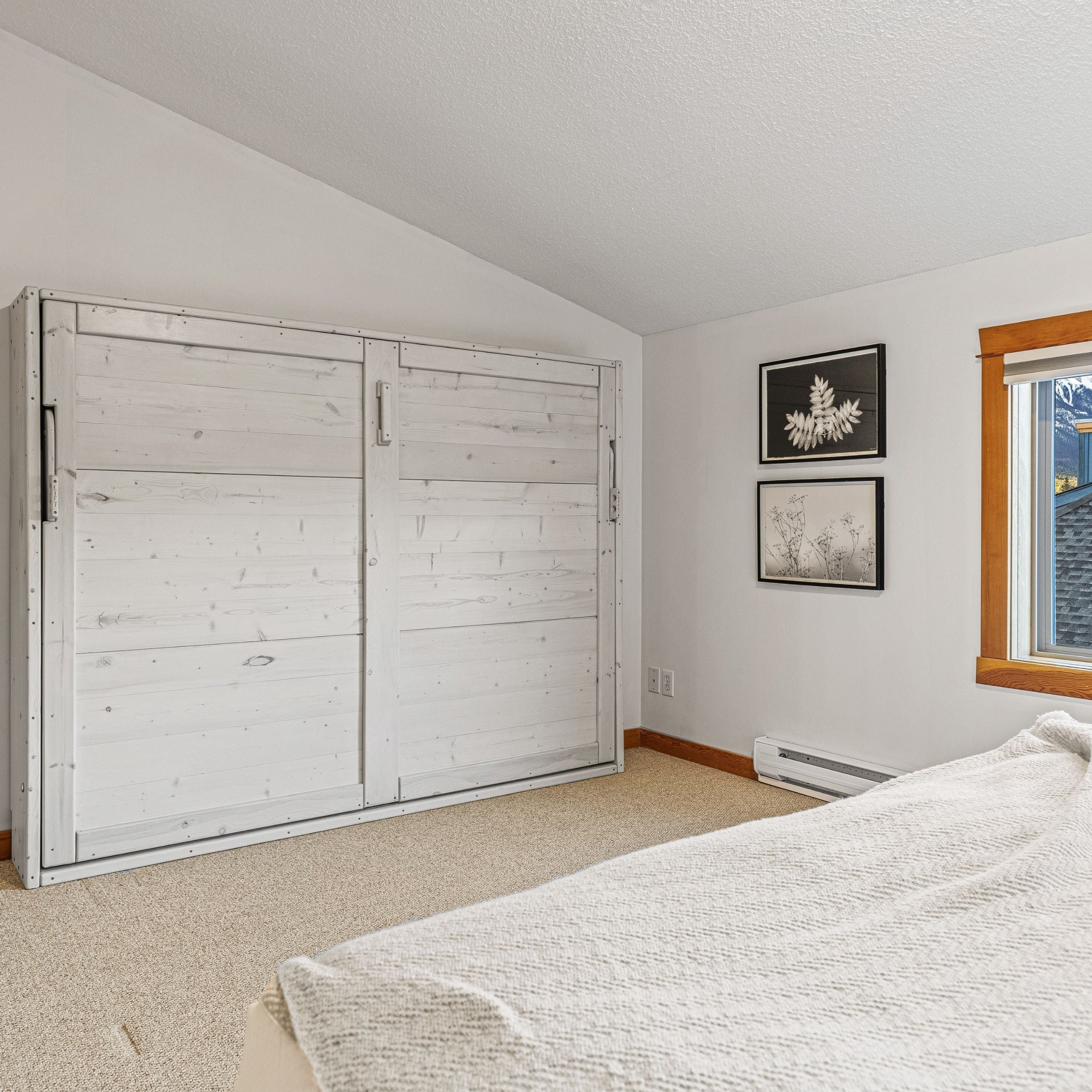 Horizontal Murphy Bed - White - Kootenay Murphy Beds