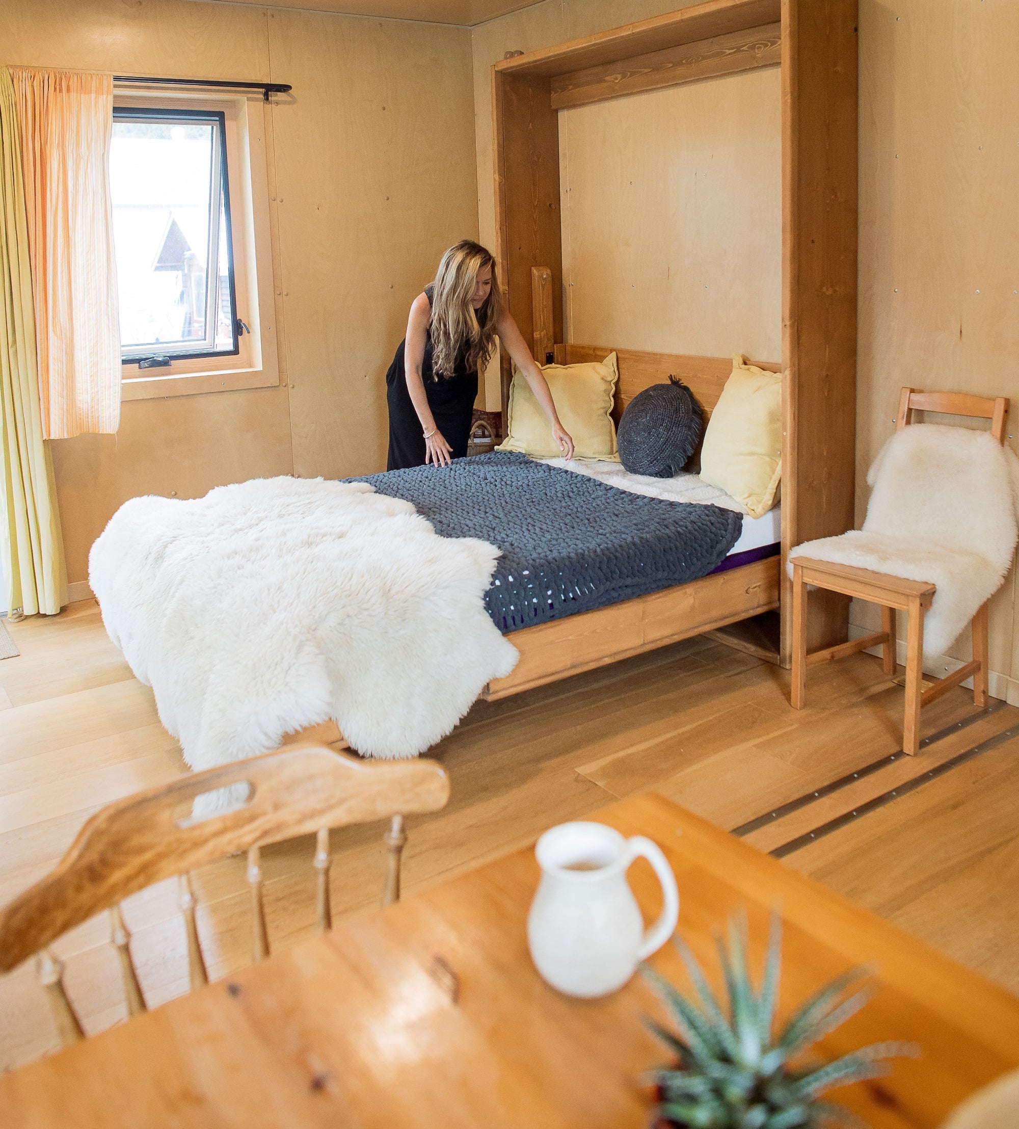 Queen Murphy Bed - Brown Diamond - Kootenay Murphy Beds